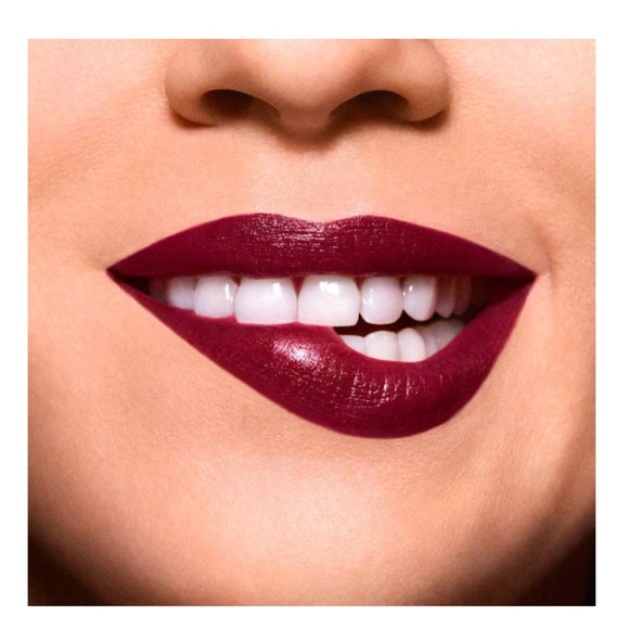 Rimmel London Lasting Finish Lipstick, Berry Misschief #800 (NWT) - Picture 2 of 5